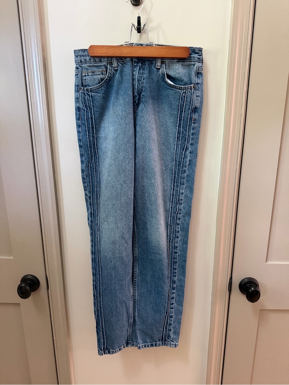 BDG Urban Outfitters MOM Pintuck Blue Jeans Women W29 Inseam 32 High Rise